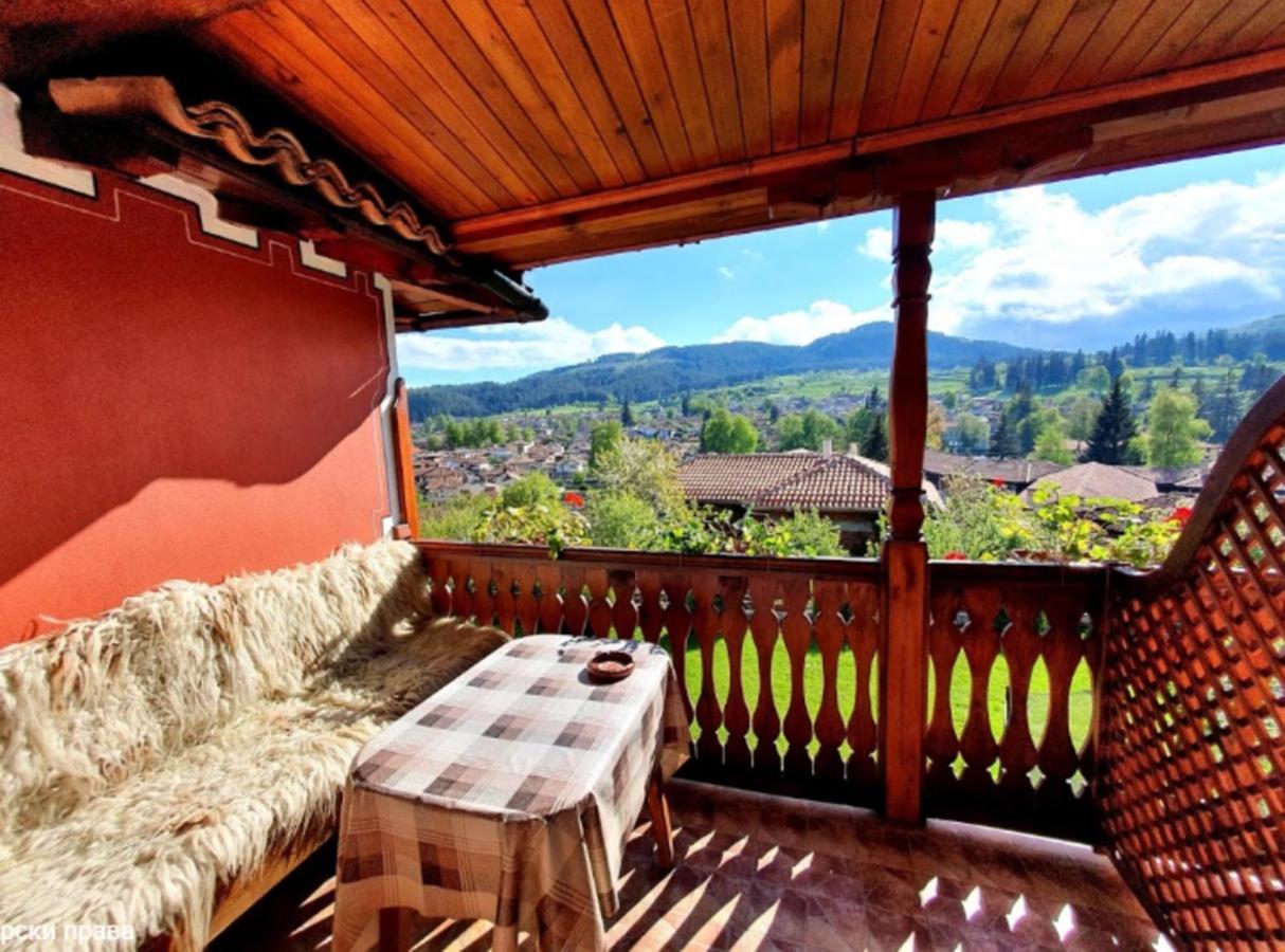 Радкината Къща Hotel Koprivshtitsa Exterior foto