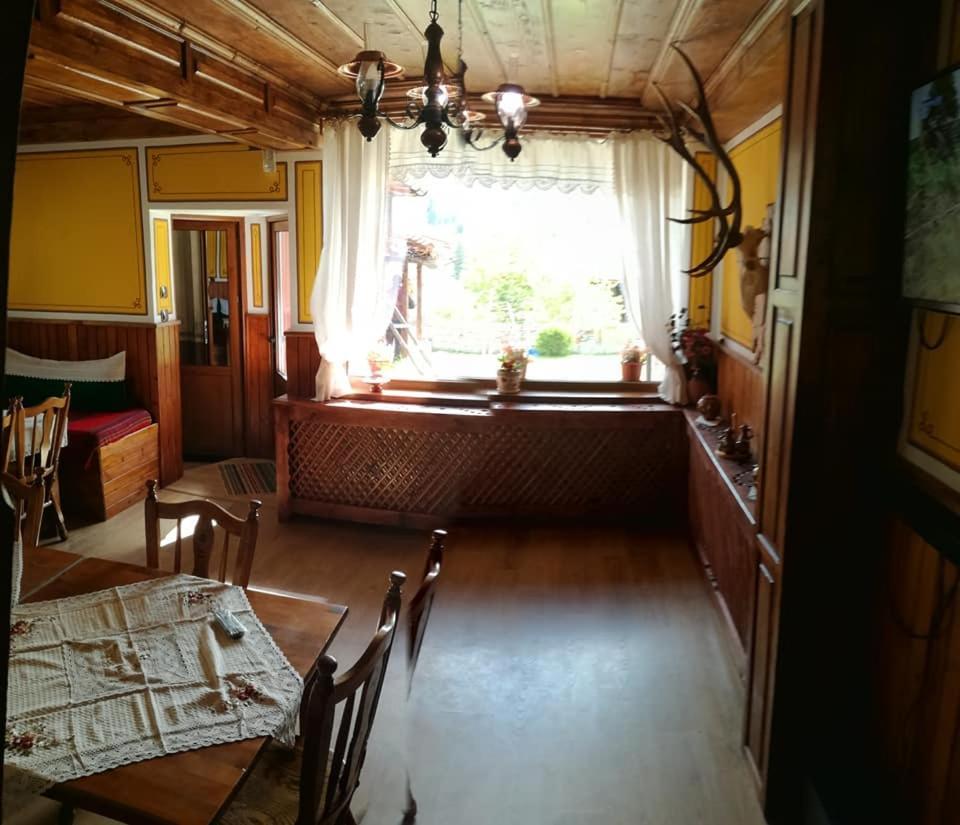 Радкината Къща Hotel Koprivshtitsa Exterior foto