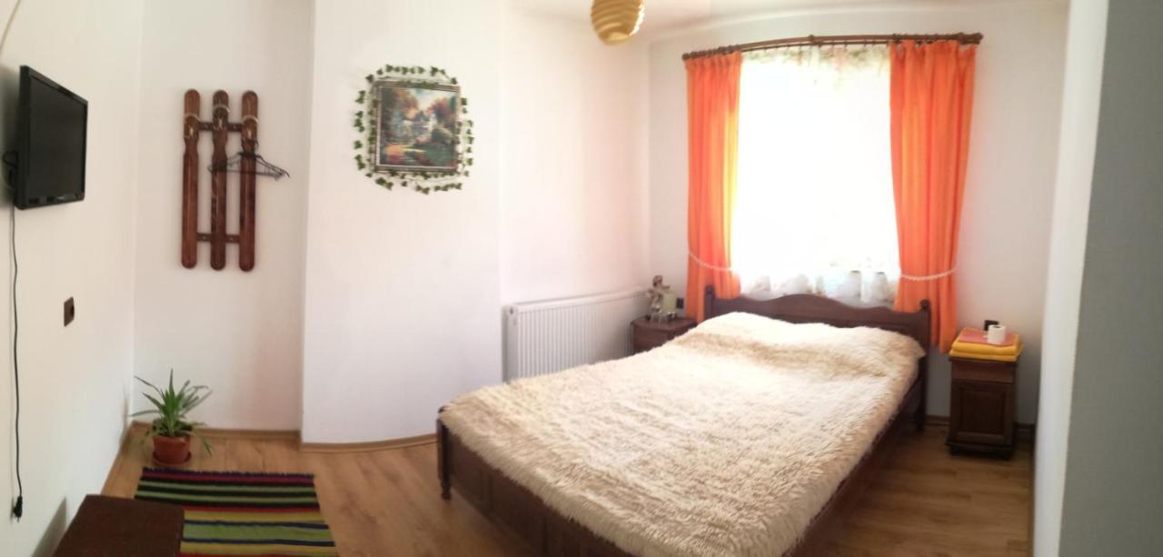 Радкината Къща Hotel Koprivshtitsa Exterior foto